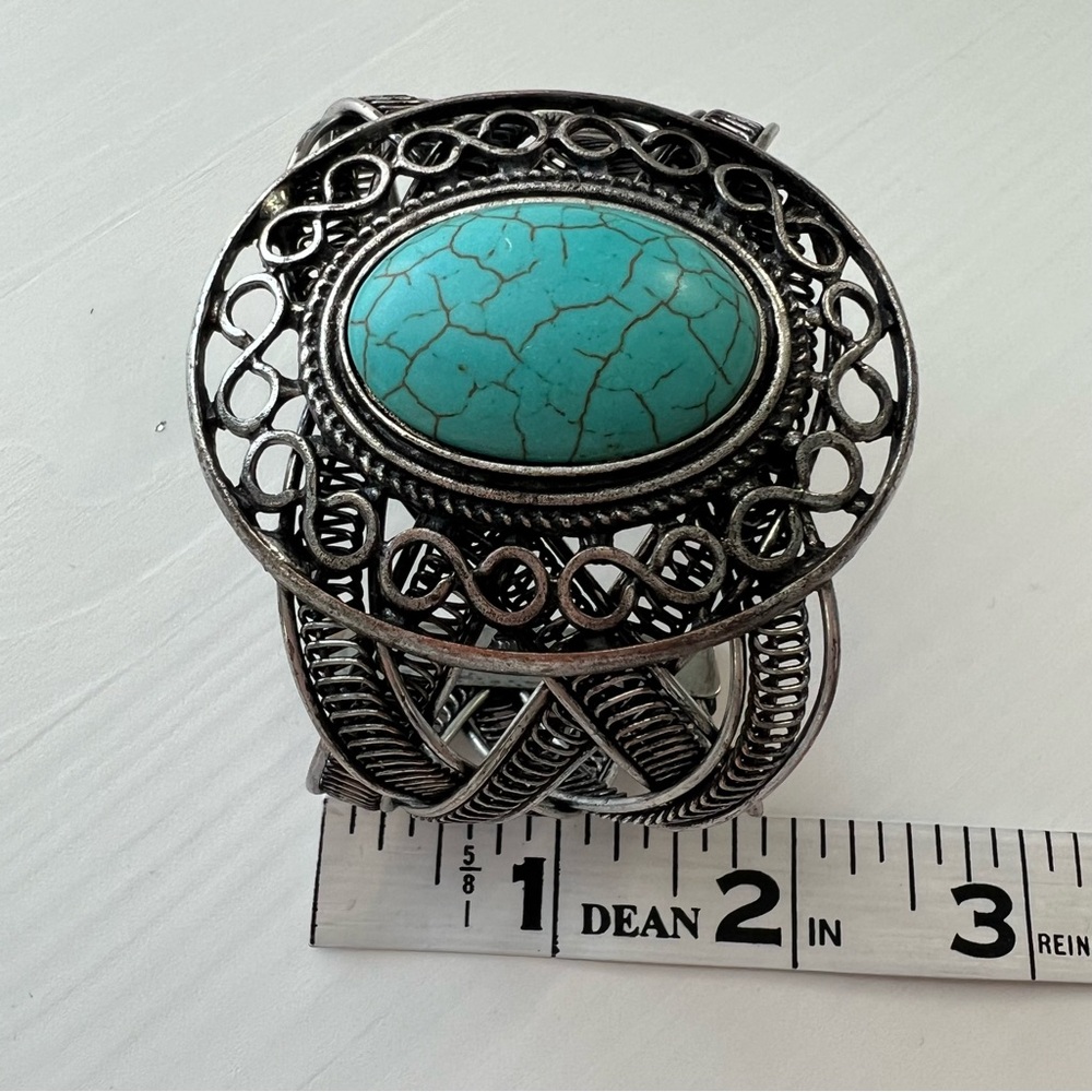 Turquoise Fashion Cuff - Picture 3 of 6